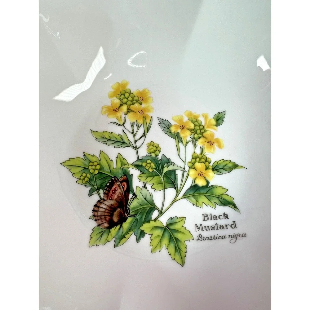 Royal Worcester‎ Herbs Medium Round SCALLOPED BOWL Botanical Florals Gold Trim
